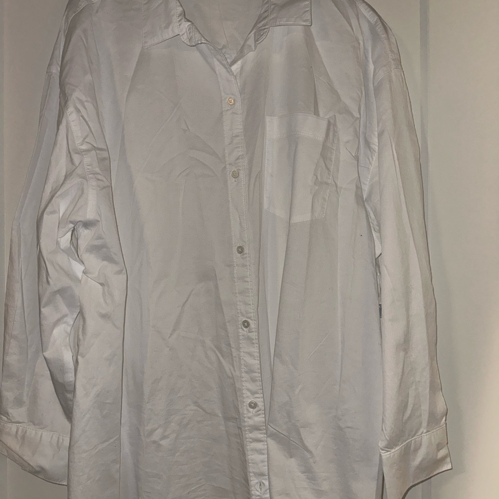 Women’s Classic White Shirt